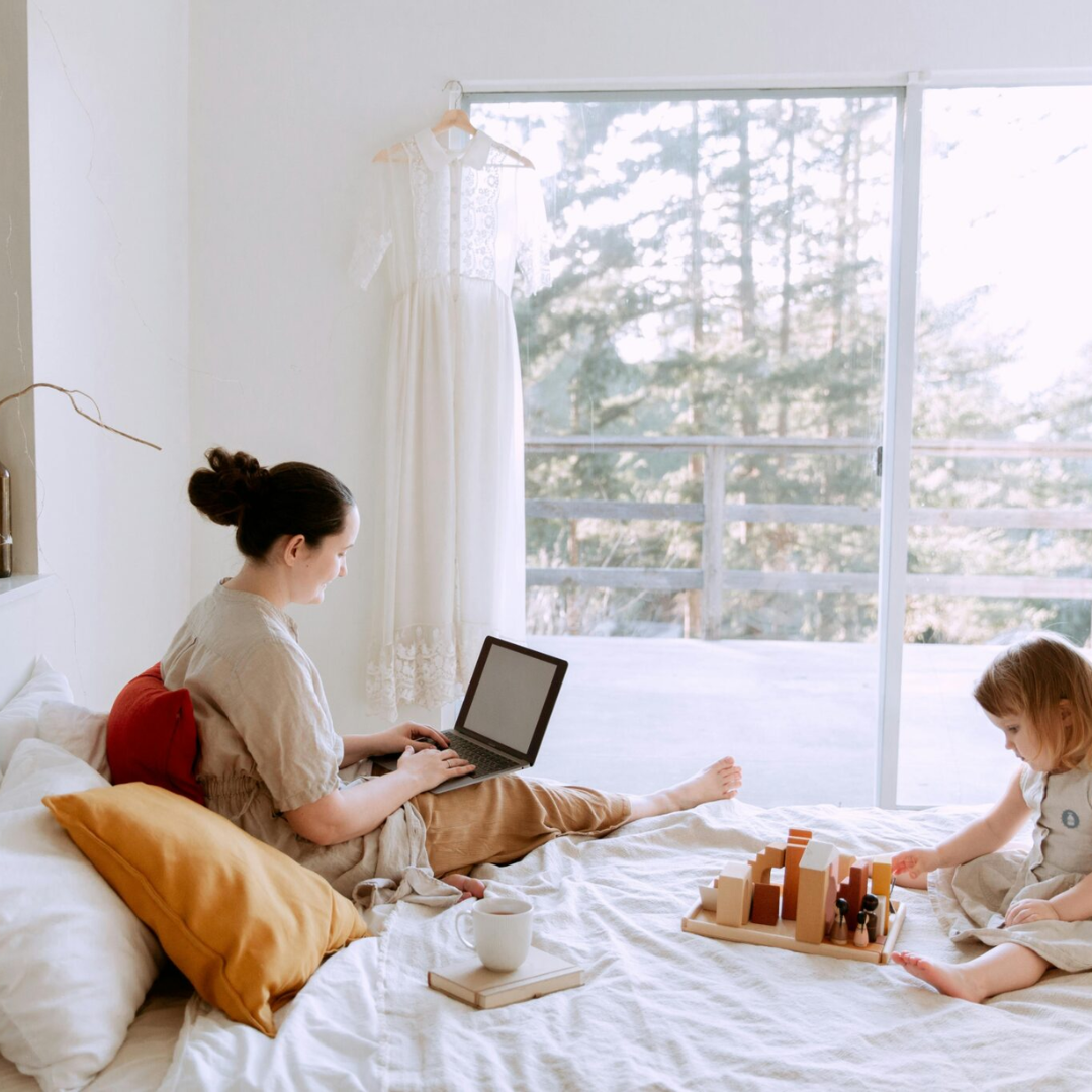 women online shopping