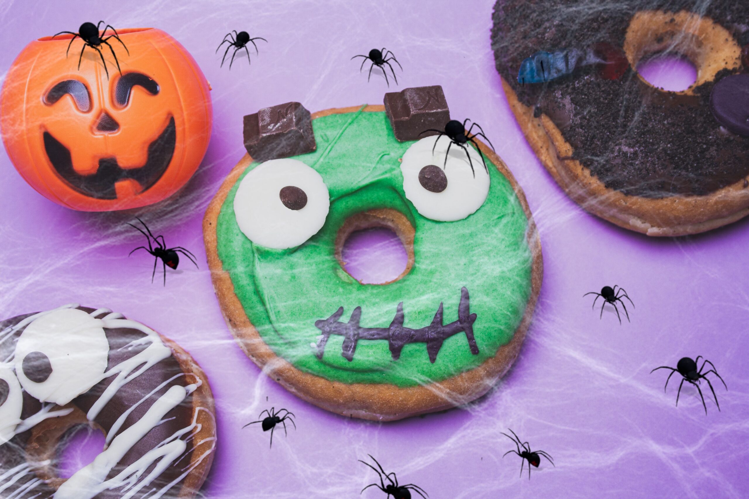 Halloween Treats: 47 Recipes, From 10-Minute Snack Mix to a Cheesecake Brain